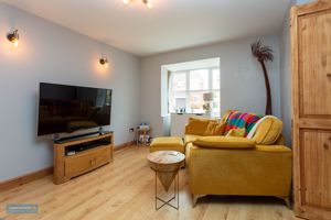 Sitting Room- click for photo gallery
